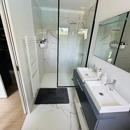 Villa Maison Neuve Classee 3 Etoiles Entre Ocean Et Foret *